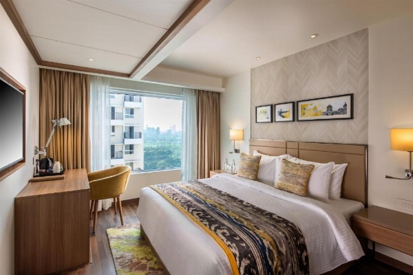 Royal Hometel Suites image 19